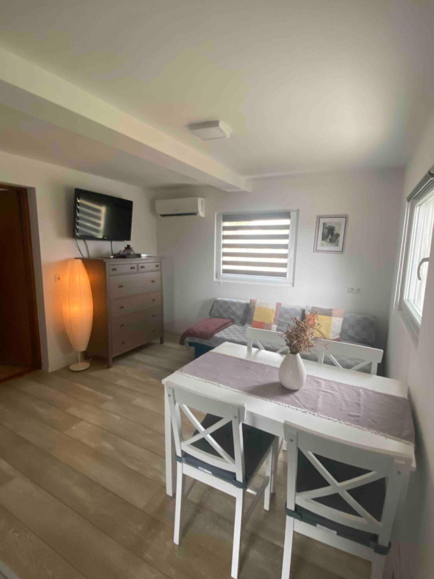 Appartement Viva 2 Rovinj Extérieur photo